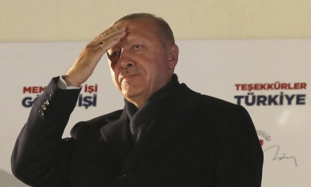 Ερντογάν: Φόβος για την αύξηση της δημοφιλίας δημάρχων της αντιπολίτευσης